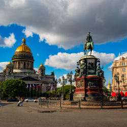 Обзорная экскурсия по Санкт-Петербургу с посещением Исаакиевского собора